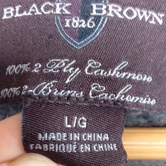 Black brown 2 ply cashmere men's v neck sweater fair isle print Large - Picture 3 of 7